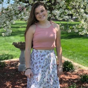 Meet your Posher, Abby